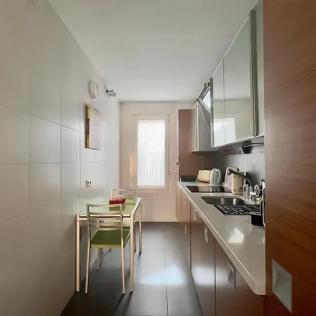 Apartamento Housing Leon- El Brezo Catedral León
